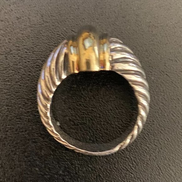 David Yurman Two Tone Dome Ring - Picture 2 of 3